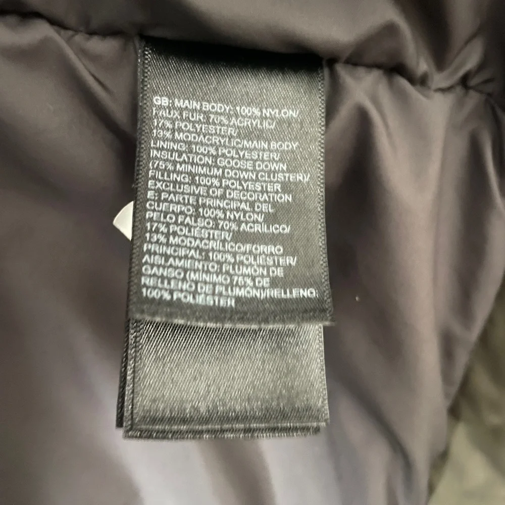The North Face McMurdo - Kids - Black and Olive Jacket - Picture 3 of 5